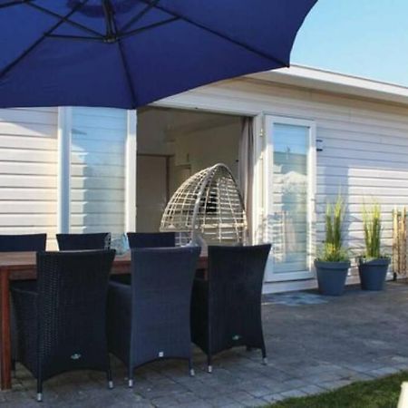 Vakantie Met Sauna In Zeeland Sint Annaland Exterior photo