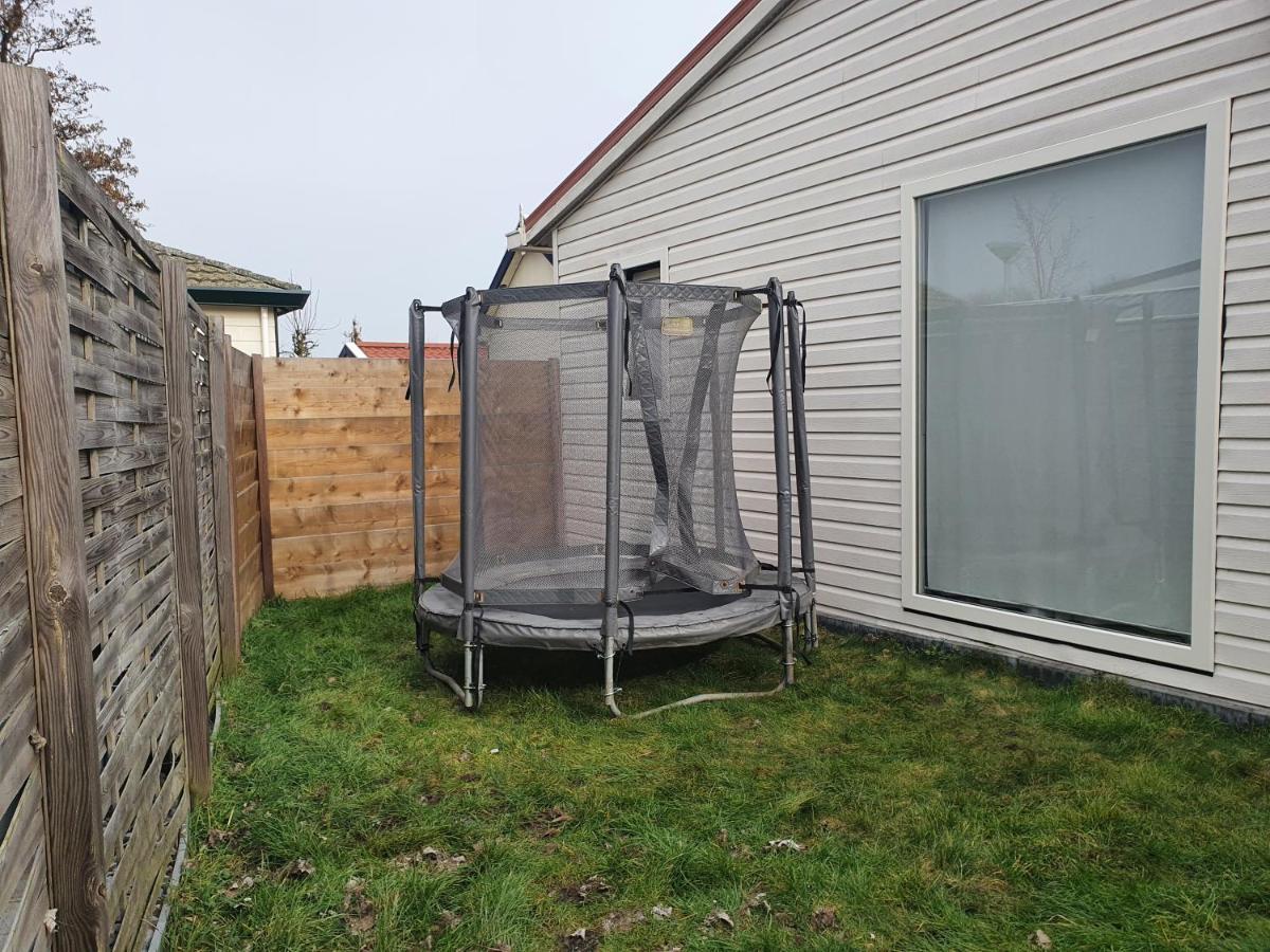 Vakantie Met Sauna In Zeeland Sint Annaland Exterior photo